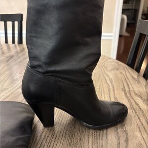 Michael Kors Black Leather Women's Boots- size 7.5